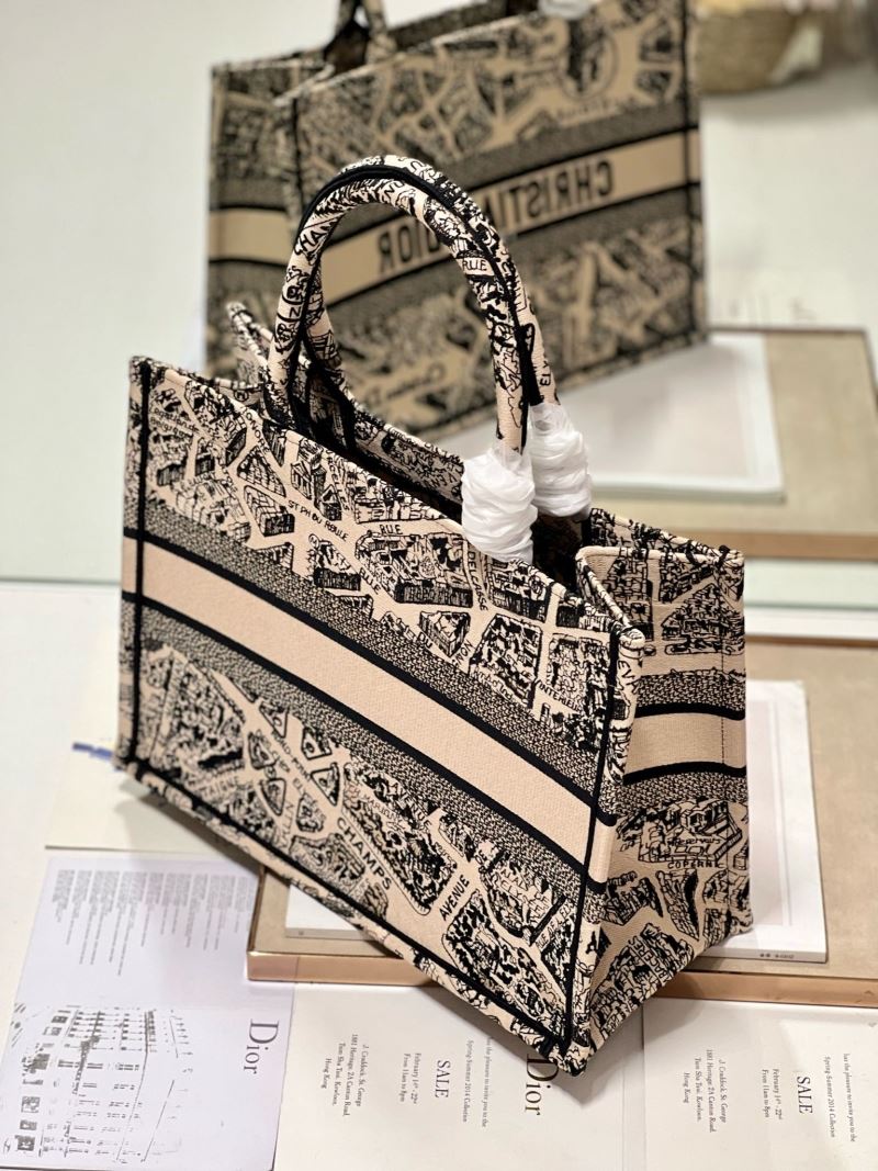 Christian Dior Shopping Bags